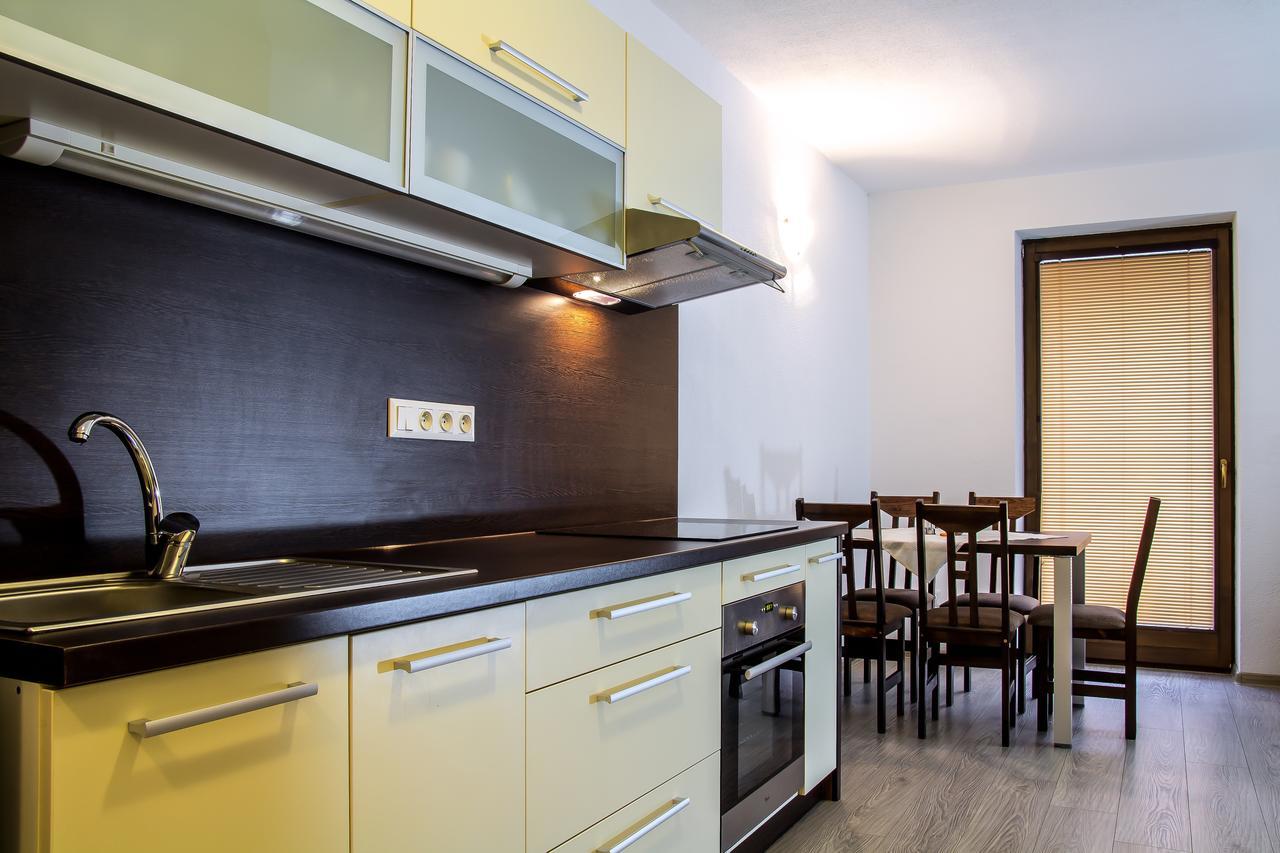 Apartman Chopok Juh Eva Tale Rum bild